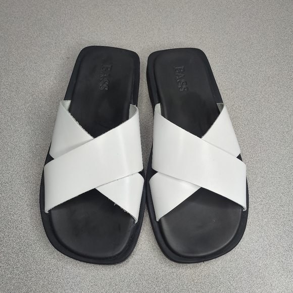 Bass white wedge sandals with comfy/soft - Picture 10 of 10